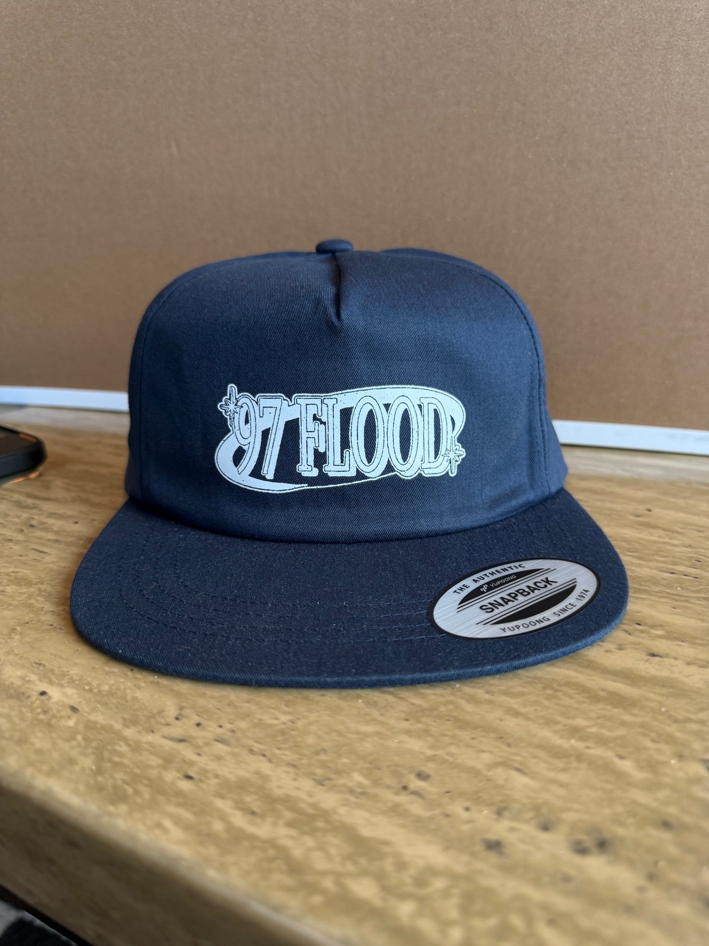 Logo Hat